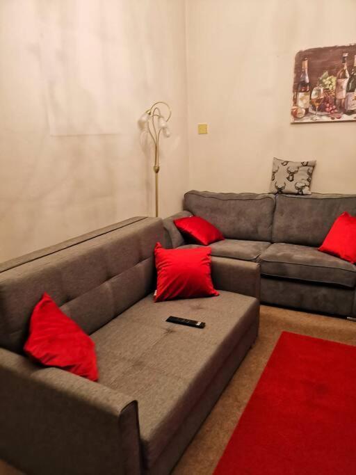 Sommerset Cottages - 2 Bedroom House Sunderland  Bagian luar foto